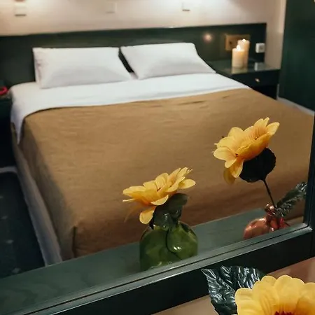 Hotel Ignatia 3*